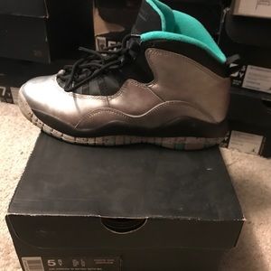 Jordan retro 10 size 5.5Y